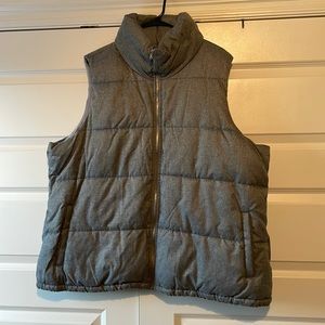 Old Navy Puffer Vest